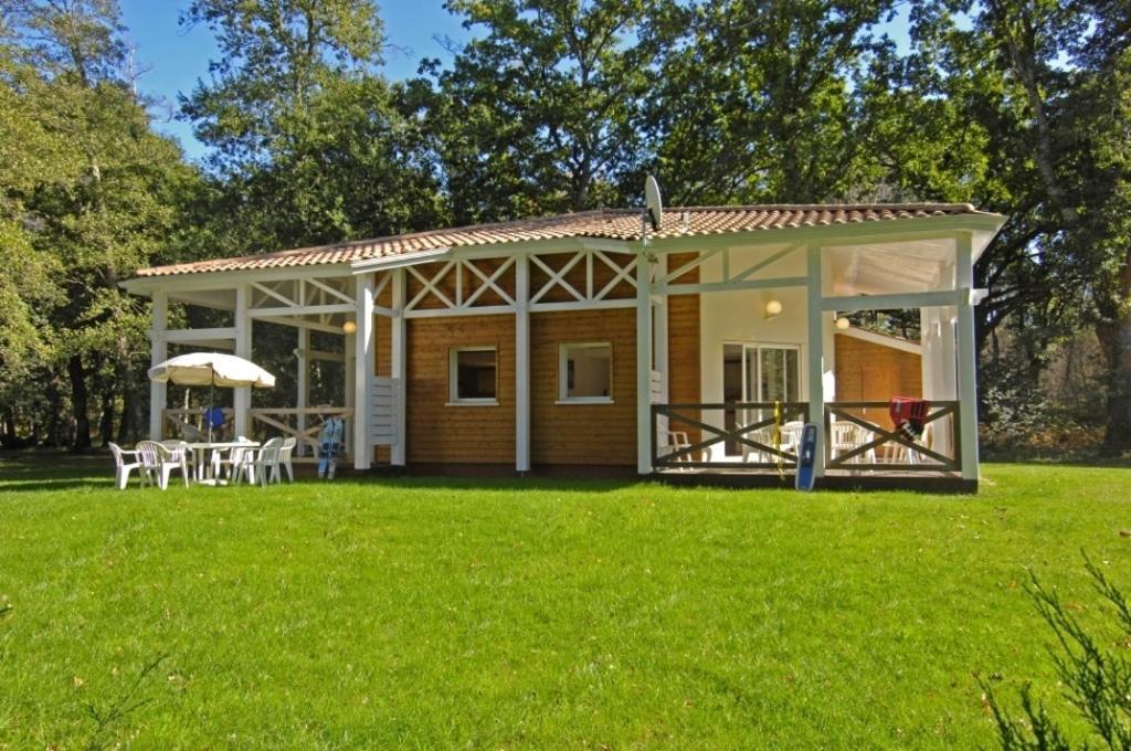 Villa Tout Confort Au Coeur D'Une Base Nautique Лакано Екстер'єр фото